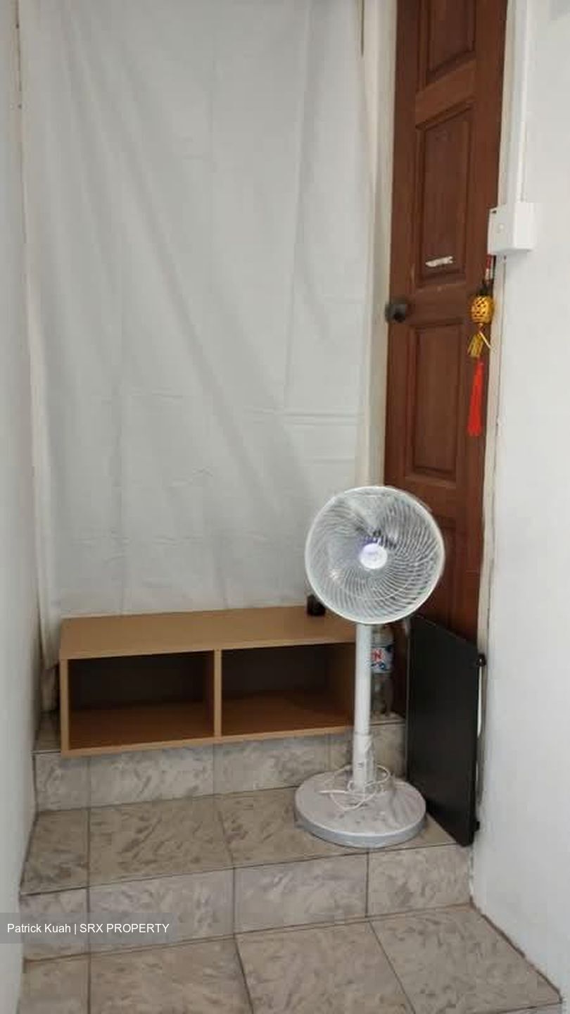 Elizabeth Tower (D9), Apartment #584713131